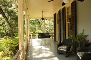 porch-186402_1280